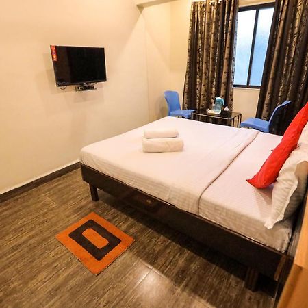 Hotel Sai Niwas Lonavala Εξωτερικό φωτογραφία